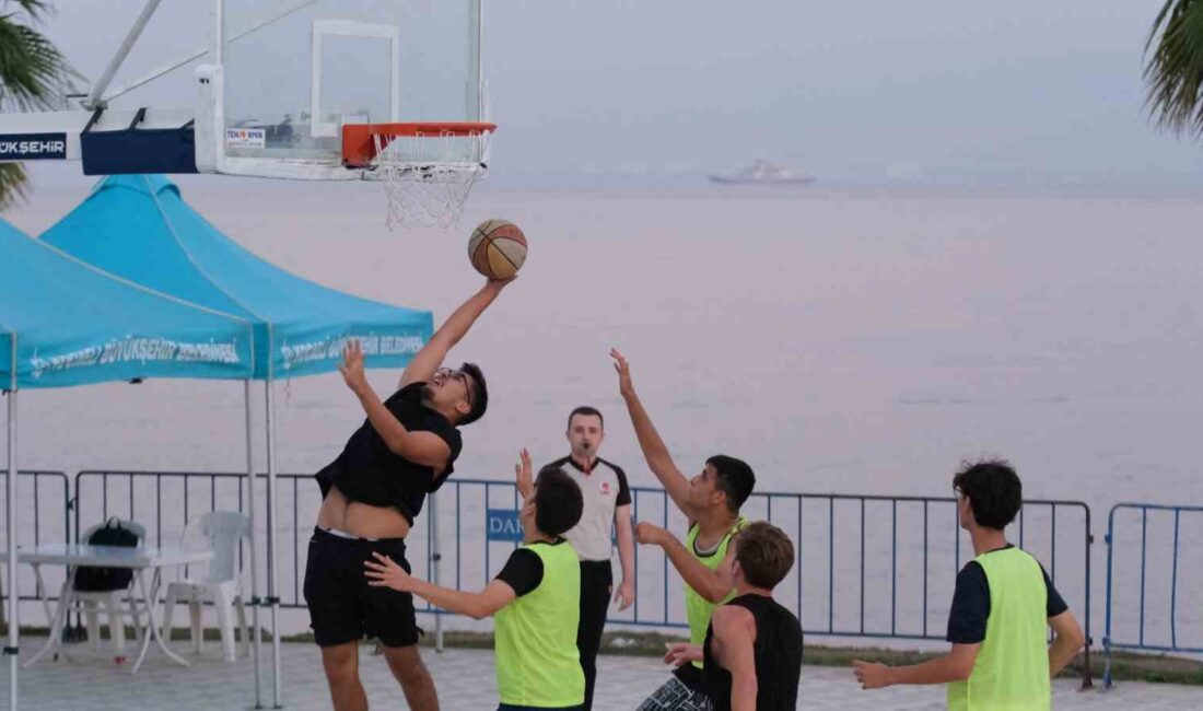 KOCAELİ'DE BASKETBOL TUTKUNU GENÇLER